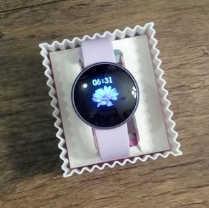 Smart watch with Lavender band